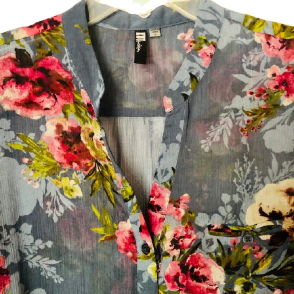 Kut from the Kloth Semi-Sheer Floral Shirt Roll Up Sleeve - Blue/Multi - S - Picture 5 of 8
